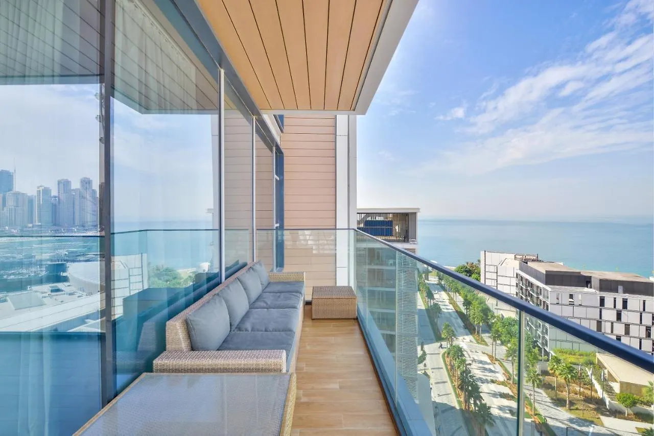 Luxurious 3 Bedroom W Maidroom In Bluewaters Island Dubai 0*,