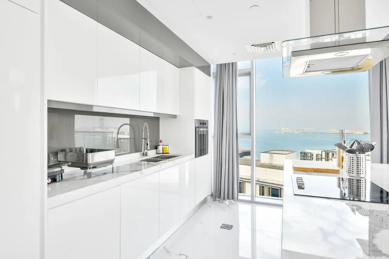 Luxurious 3 Bedroom W Maidroom In Bluewaters Island Dubai Daire